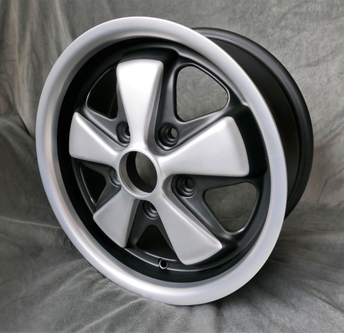 Maxilite 5 Spoke eloxiert passend für Porsche 15x7 5x130 hinten