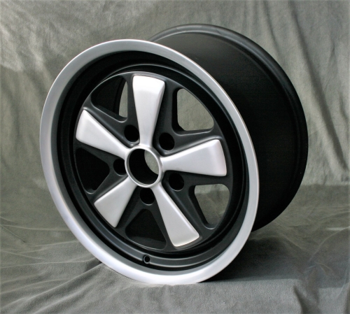 Maxilite 5 Spoke Schwarz passend für Porsche 17x9 5x130 hinten