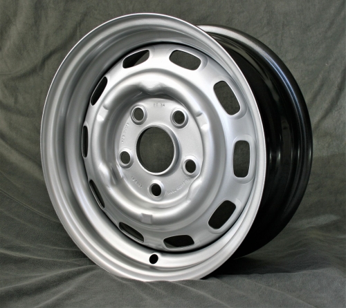 Maxilite Steel Wheel passend für Porsche 15x6 5x130