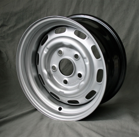 Maxilite Steel Wheel passend für Porsche 15x7 5x130
