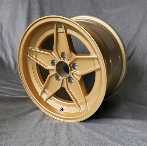 Maxilite Stratos Style fits Lancia & Ferrari 15x8 5x108