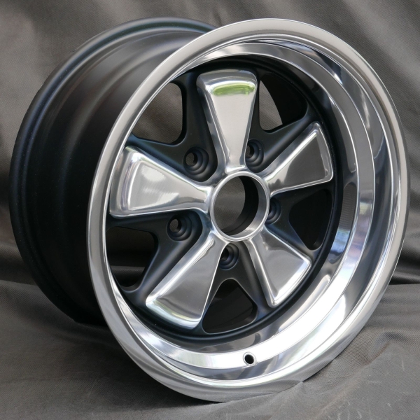 Maxilite RSR Style passend für Porsche 15x8 5x130 hinten