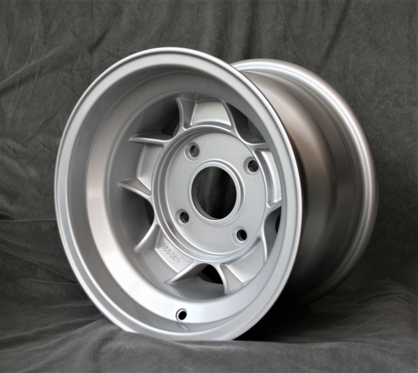 Maxilite Formula Super Vau passend für VW 13x8 4x130 hinten ET-15,5