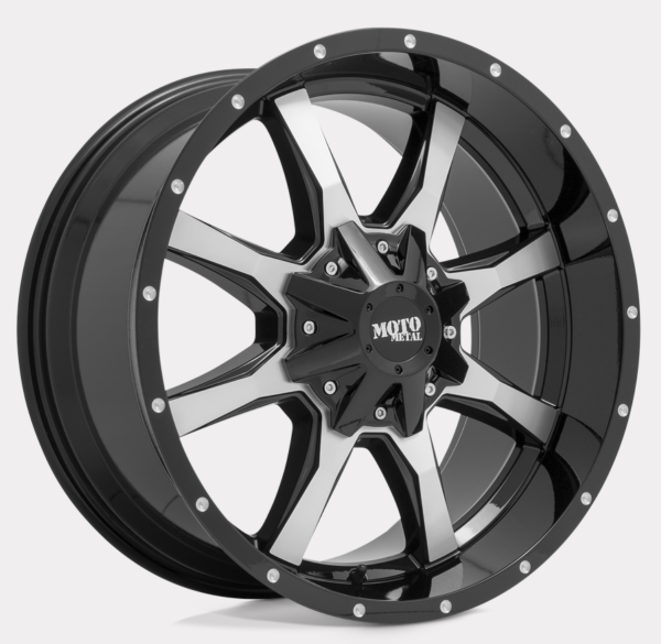 MO970 Gloss Black / Silver 20x12 5x5 & 5x5,5
