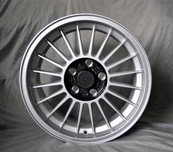 Maxilite Spoke Style passend für BMW 17x9 5x120