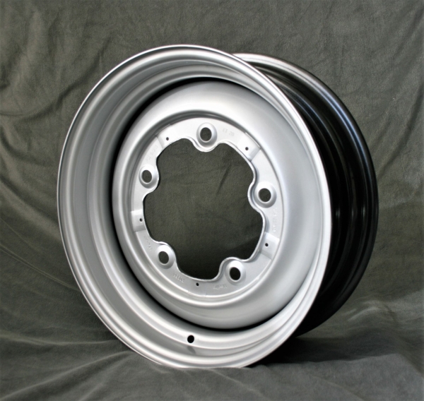 Maxilite Steel Wheel passend für Porsche 16x5,5 5x205
