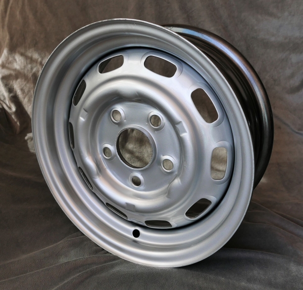Maxilite Steel Wheel passend für Porsche 15x5,5 5x130