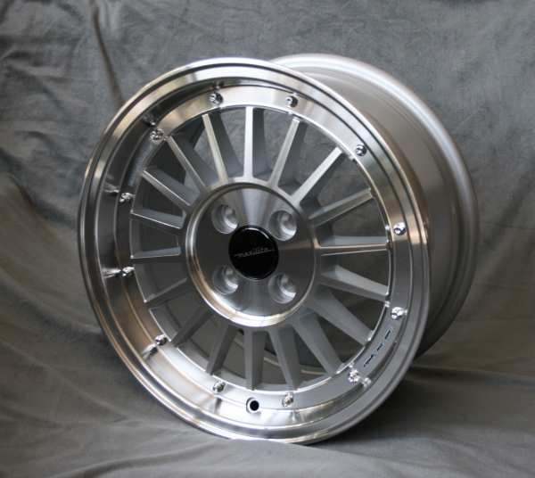 Maxilite Working Class Hero passend für Ford 15x7 4x108 ET5