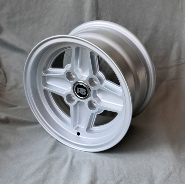 Maxilite RS Style Silber passend für Ford 15x7 4x4,25