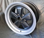 Maxilite 5 Spoke Schwarz passend für Porsche 17x9 5x130 hinten