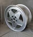Maxilite TR passend für Ferrari 18x8,5 5x108 - Vorderachse