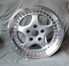 Maxilite Multi Piece Style passend für Porsche 18x8 5x130 vorne